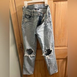 american eagle mom jeans